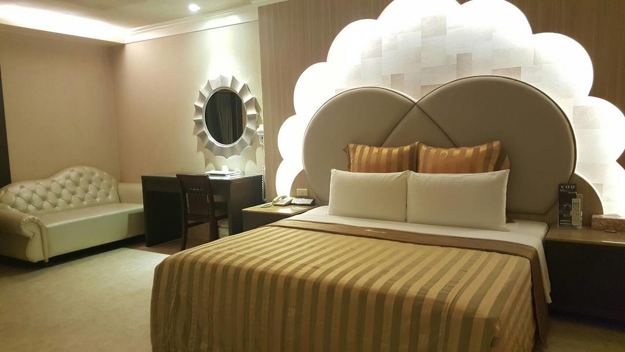 Full Moon Boutique Motel Hsinchu City Eksteriør billede